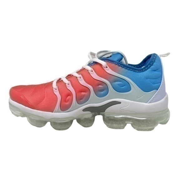 Nike Air Vapormax Plus Running Shoes - Picture 4 of 12